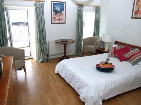 The Strand Inn Dunmore East Camera foto